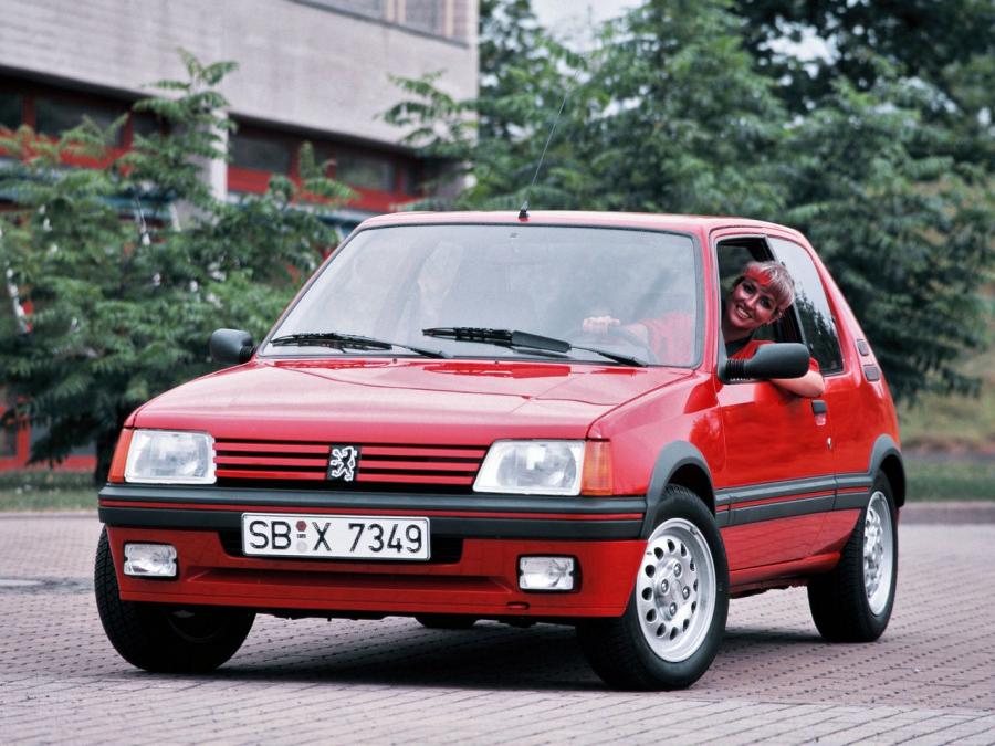  Peugeot 205 1.6 GTI 1983 года  (фото 14 из 32)